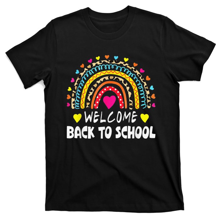 Welcome Back To School First Day of School Teachers Students T-Shirt