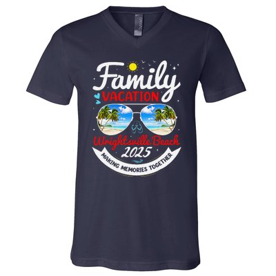 Wrightsville Beach Vacation 2025 Family Matching Beach Group V-Neck T-Shirt