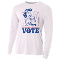 Woman Childless Cat Ladies Vote Retro Election 2024 Usa Gift Cooling Performance Long Sleeve Crew