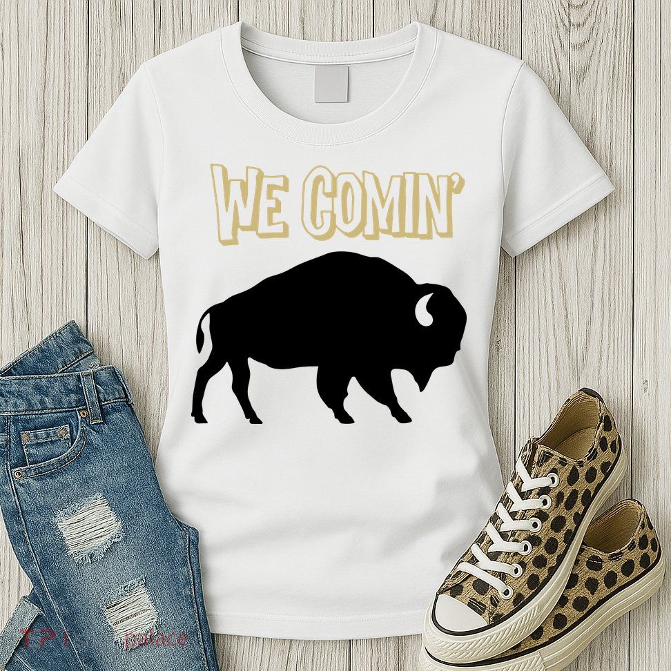 We Comin Deion Sanders Buffaloes Coach Prime Womens T-Shirt