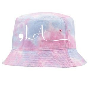 Women Comma La Kamala Harris Support Walz Gift Tie-Dyed Bucket Hat