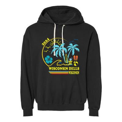 Wisconsin Dells 2024 Family Trip Friends Group Vacation Garment-Dyed Fleece Hoodie