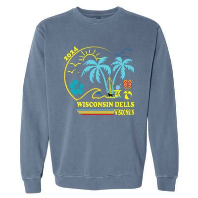 Wisconsin Dells 2024 Family Trip Friends Group Vacation Garment-Dyed Sweatshirt