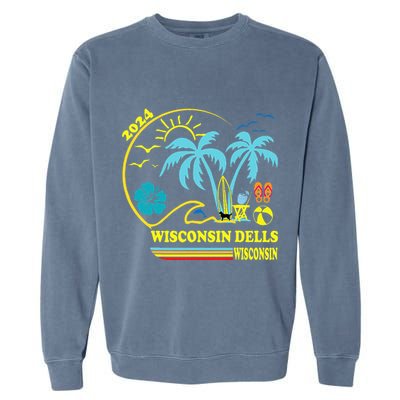 Wisconsin Dells 2024 Family Trip Friends Group Vacation Garment-Dyed Sweatshirt