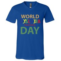 World Dyslexia Awareness Day Gift Dyslexic Cute Gift V-Neck T-Shirt