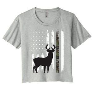 Whitetail Deer Hunting Hunter Gifts Buck Camo American Flag  Women's Crop Top Tee