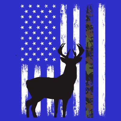 Whitetail Deer Hunting Hunter Funny Gift Buck Camo American Flag Great Gift T-Shirt
