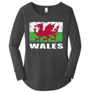 Wales Flag Design Grunge Country Flag Wales Women's Perfect Tri Tunic Long Sleeve Shirt