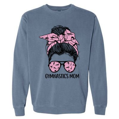 Wo Funny Gymnastics Mom Cute Gymnast Mom Mothers Day Gift Garment-Dyed Sweatshirt