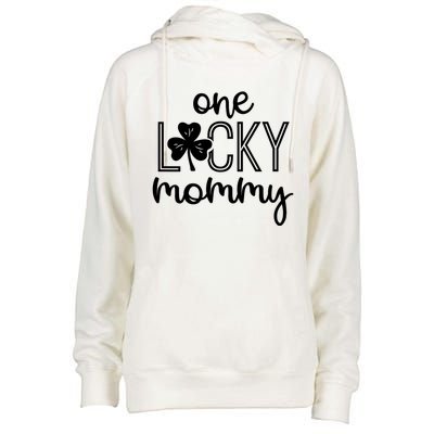 Wo Funny One Lucky Mommy St Patricks Day Gift Gift Womens Funnel Neck Pullover Hood