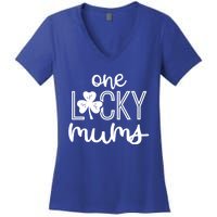 Wo Funny One Lucky Mums St Patricks Day Gift Gift Women's V-Neck T-Shirt