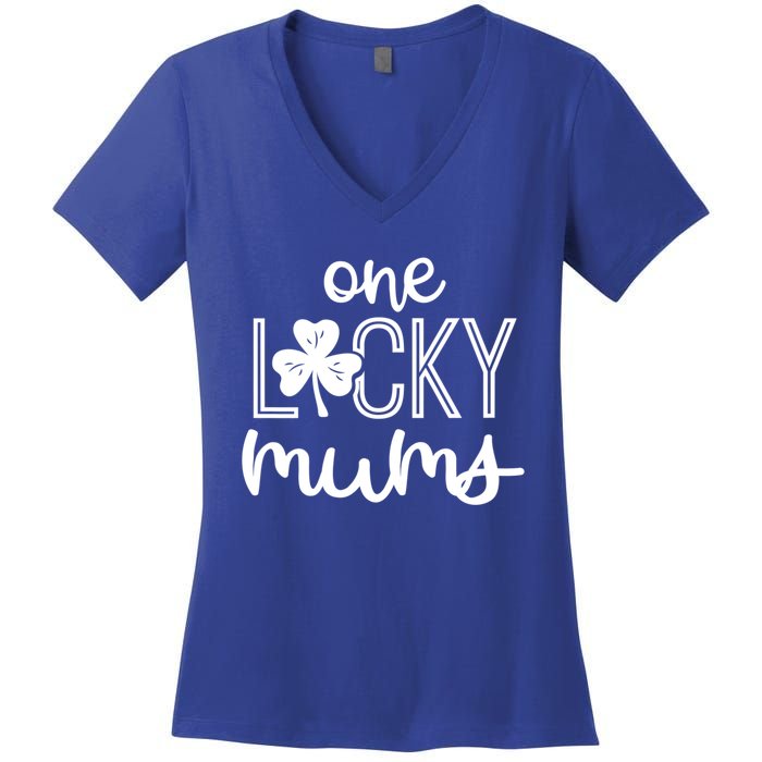 Wo Funny One Lucky Mums St Patricks Day Gift Gift Women's V-Neck T-Shirt