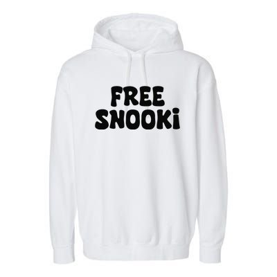 Women Free Snooki Retro Vintage Free Snooki Gift Garment-Dyed Fleece Hoodie