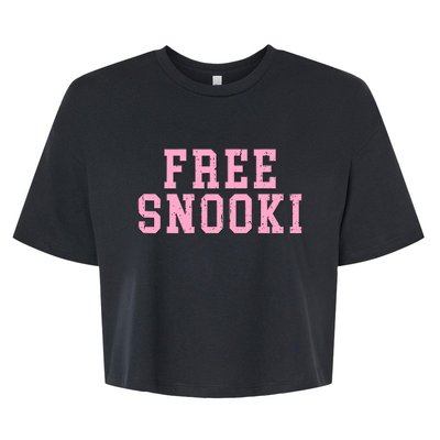 Wo Free Snooki woman Tee Bella+Canvas Jersey Crop Tee