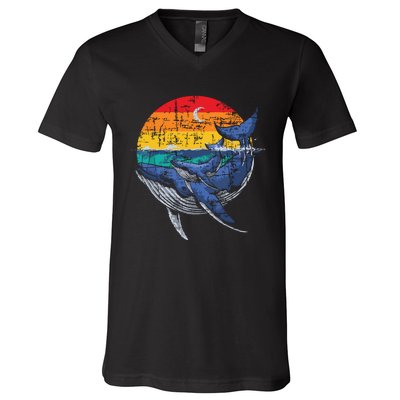 Whale Family Whale Lover Whales Aquarist Marine Biologist V-Neck T-Shirt