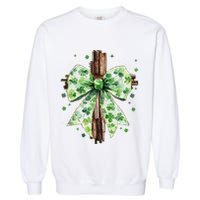 With God All Thing Are Possible St. PatrickS Coquette Bow Garment-Dyed Sweatshirt
