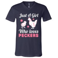 Wo Girl Chicken Lover I Just A Girl Who Loves Peckers V-Neck T-Shirt