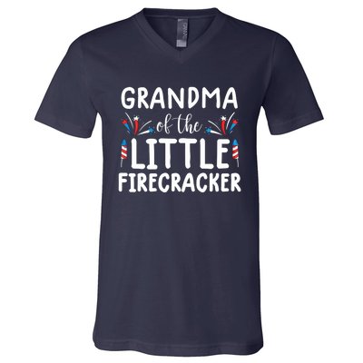 Wo grandma of the little firecracker funny 4th of july V-Neck T-Shirt