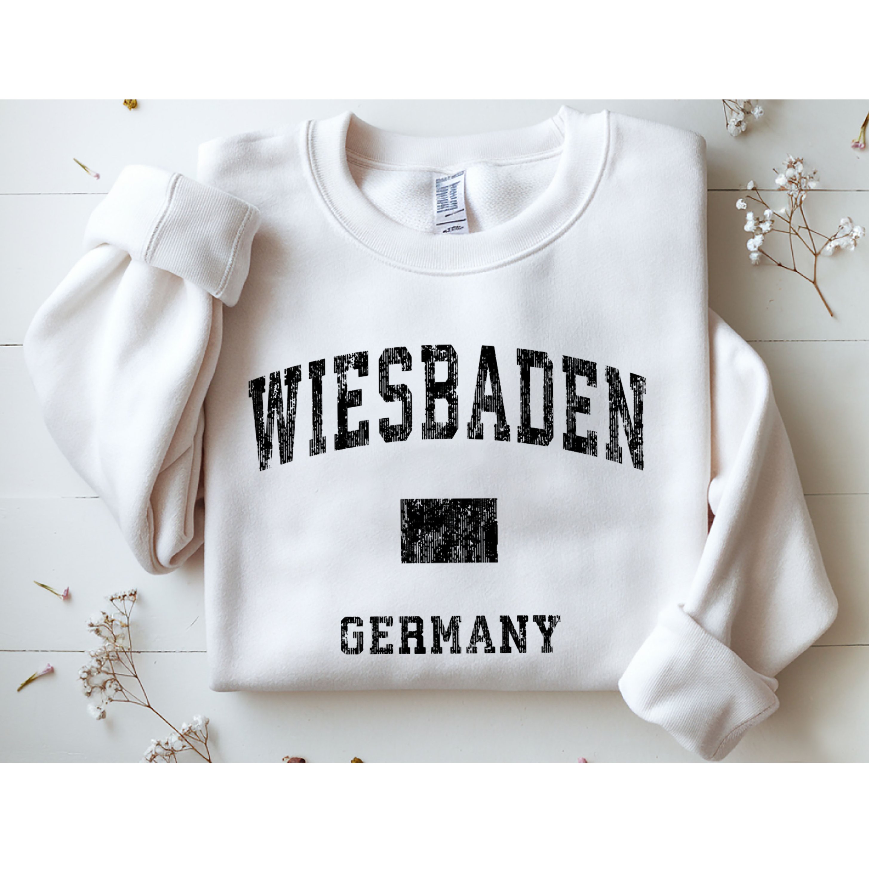Wiesbaden Germany Vintage Athletic Sports Design Hoodie Sweatshirt