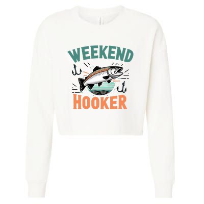 Weekend Hooker Fishing Cropped Pullover Crew