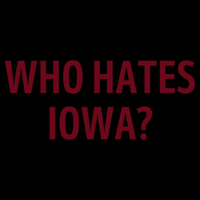 Who Hates Iowa Wehateiowa 00 Classic 16 in Basic Backpack