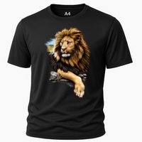 Wildlife - Big Face Proud Lion Portrait Cooling Performance Crew T-Shirt