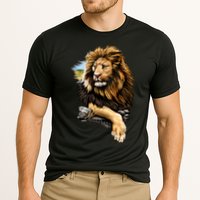 Wildlife - Big Face Proud Lion Portrait Cooling Performance Crew T-Shirt