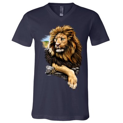 Wildlife - Big Face Proud Lion Portrait V-Neck T-Shirt