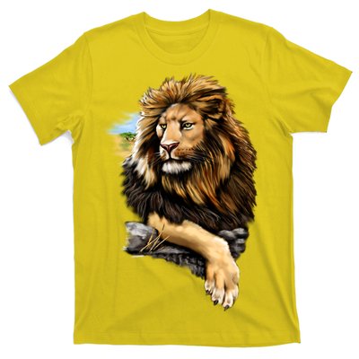 Wildlife - Big Face Proud Lion Portrait T-Shirt