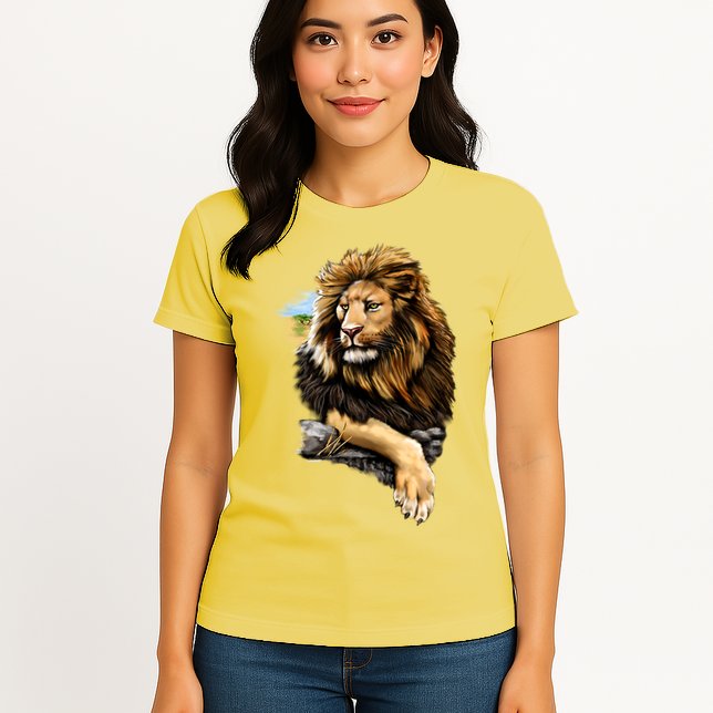 Wildlife - Big Face Proud Lion Portrait Womens T-Shirt