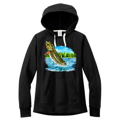 Wildlife - Fishing Muskie Fish Portrait Women's Fleece Hoodie