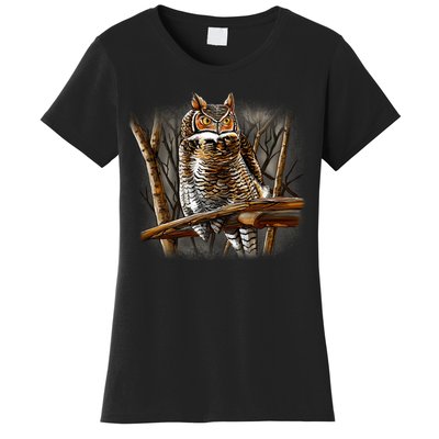 Wildlife - Owl Perched Women's T-Shirt