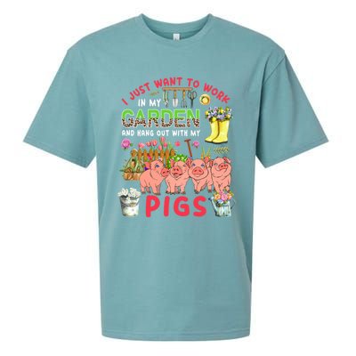 Work In My Garden And Hang Out With Pigs Three Pigs Floral Gift Sueded Cloud Jersey T-Shirt