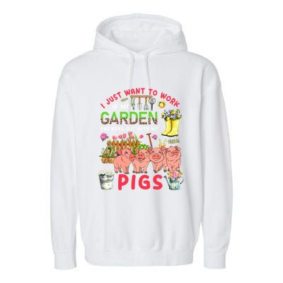 Work In My Garden And Hang Out With Pigs Three Pigs Floral Gift Garment-Dyed Fleece Hoodie