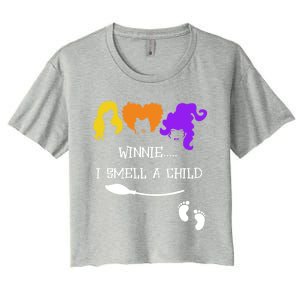 Winnie I Smell A Child Halloween Pregnancy Announcet Gift Women's Crop Top Tee