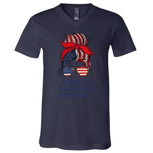 Women Im Voting For The Felon & The Hillbilly 2024 Pro Trump Meme Gift V-Neck T-Shirt