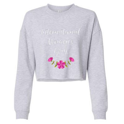 Womens International Women's Day Cool Queen Princess Family Lover Cropped Pullover Crew