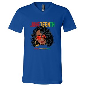 Women Juneteenth Free Ish Since 1865 Afro Queen Black Queen Gift African Pride V-Neck T-Shirt