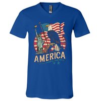 Who Love America Usa Me And You And All World I Want See Gift V-Neck T-Shirt