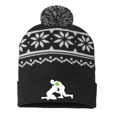 Wrestling Lovers Green Shamrock Leaf St Patricks Day USA-Made Snowflake Beanie