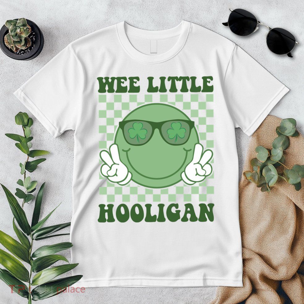 Wee Little Hooligan St Patricks Day Smile Retro Premium T-Shirt
