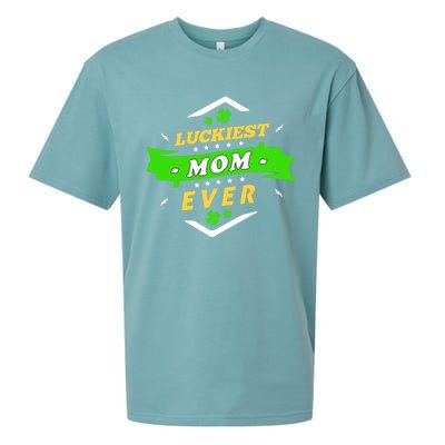 Wo's Luckiest Mom Ever Saint Patrick's Day Shamrock Irish Gift Sueded Cloud Jersey T-Shirt