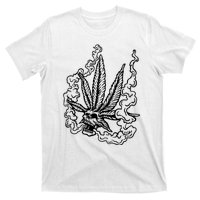 Weed Leaf Skull Skeleton Smoker T-Shirt