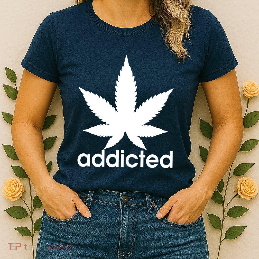 Weed Marijuana Addicted 420 Day Weed Leaf Vintage Retro Womens T-Shirt