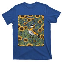 Western Meadowlark Bird Surrounded By Sunflowers Gift T-Shirt