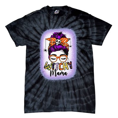 Witchy Mama Halloween Messy Bun Skull Witch Mom  Spooky Tie-Dye T-Shirt