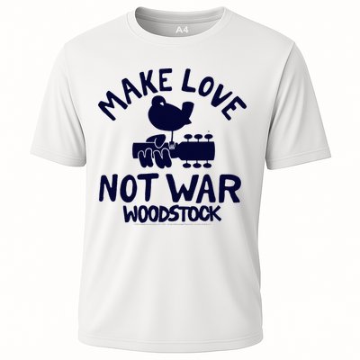 W.Oodstock Make Love Not War Performance Shirt