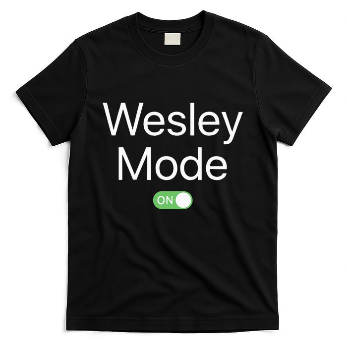 Wesley Mode On First Name Smartphone Design Novelty T-Shirt