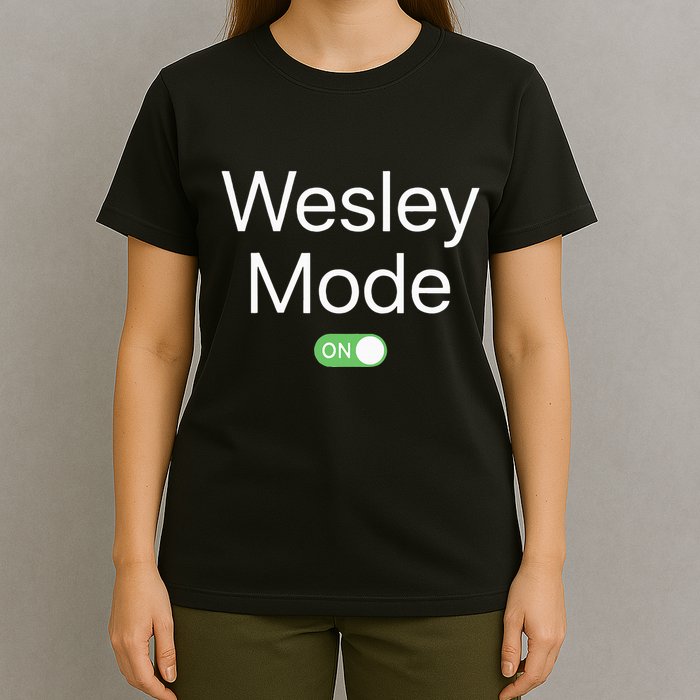 Wesley Mode On First Name Smartphone Design Novelty T-Shirt