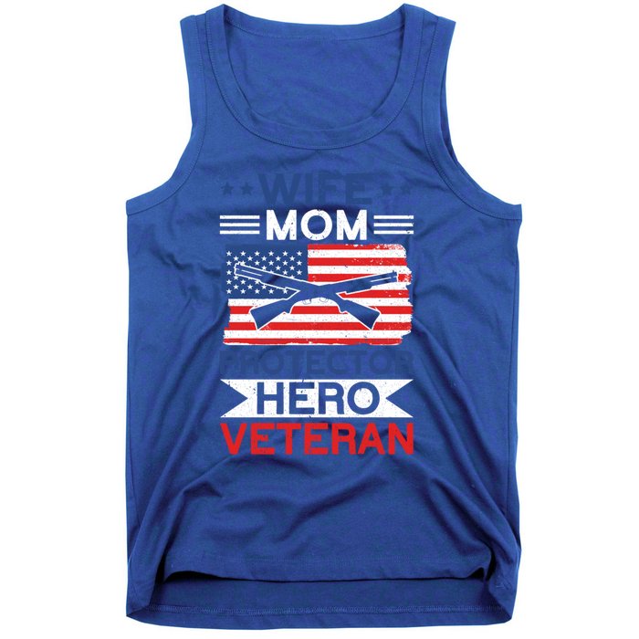 Wife Mom Protector Hero Veteran Proud American Veteran Mom Cute Gift Tank Top